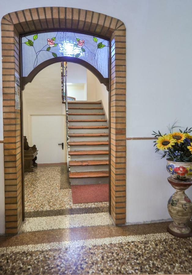 בולוניה Hotel Villa Azzurra מראה חיצוני תמונה